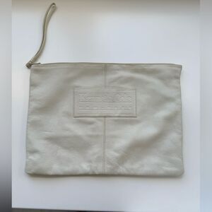 Kenneth Cole Cream Leather Bag